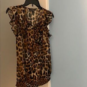 XS Express capped sleeve leopard print shirt with elastic bottom and ruffles